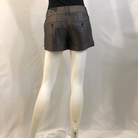 Metallic Lame Pleat Front Cuffed Shorts, Size 0 - Picture 6 of 12